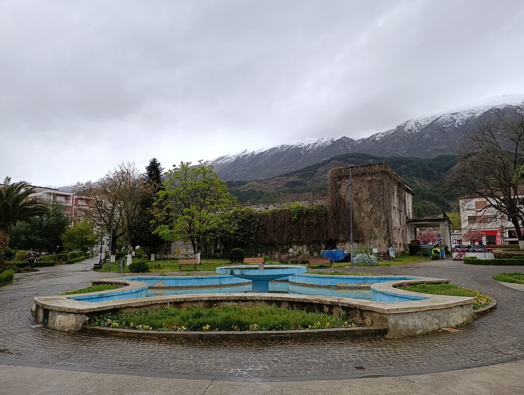 Albania - Përmet - Parque