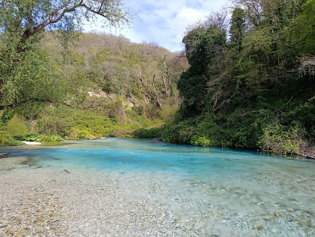 Albania - Vlorë - Syri i kaltër (Blue Eye)